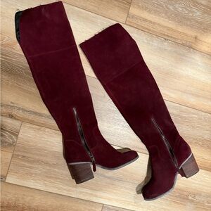 Hinge OTK burgundy boots!